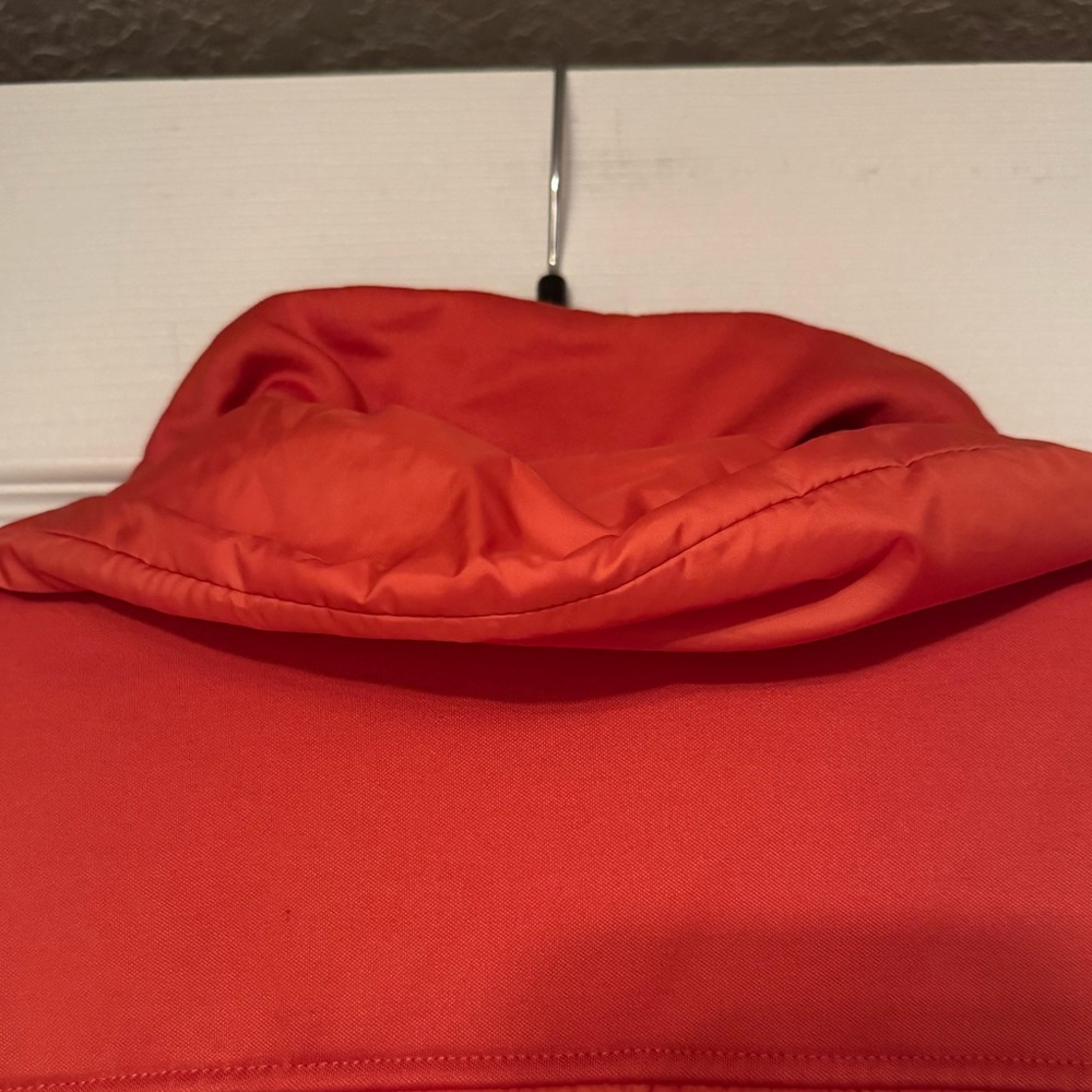 Everlast Women's Sz XL Orange Puffer Runners Jacket w/ thumb holes, reflective - Picture 12 of 12